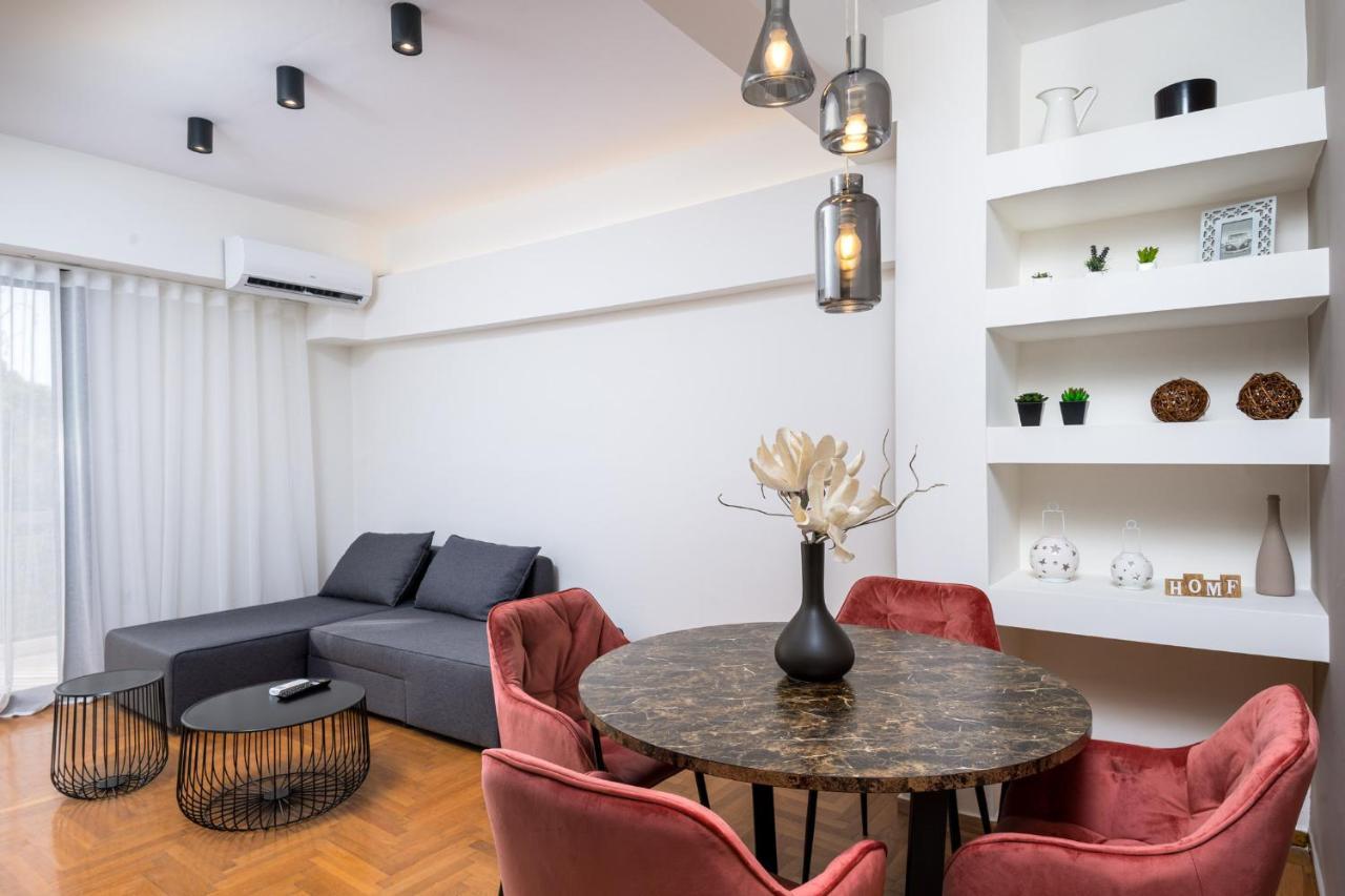 Cozy City Central Flat @ Psila Alonia Square Aigio Dış mekan fotoğraf